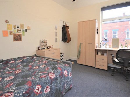 35, Filey Street, Broomhall, Sheffield S10 2FG -