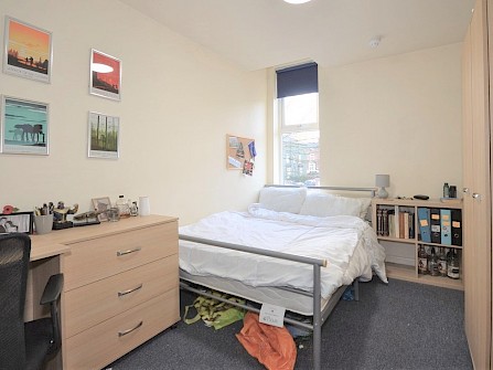 37, Filey Street, Broomhall, Sheffield S10 2FG -