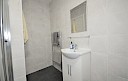 gallery thumbnail 43-commonside-bathroom-2-view-2.jpg
