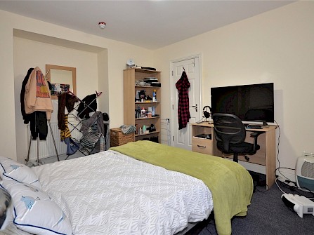 451, Glossop Road, BroomhIll, Sheffield S10 2PT -